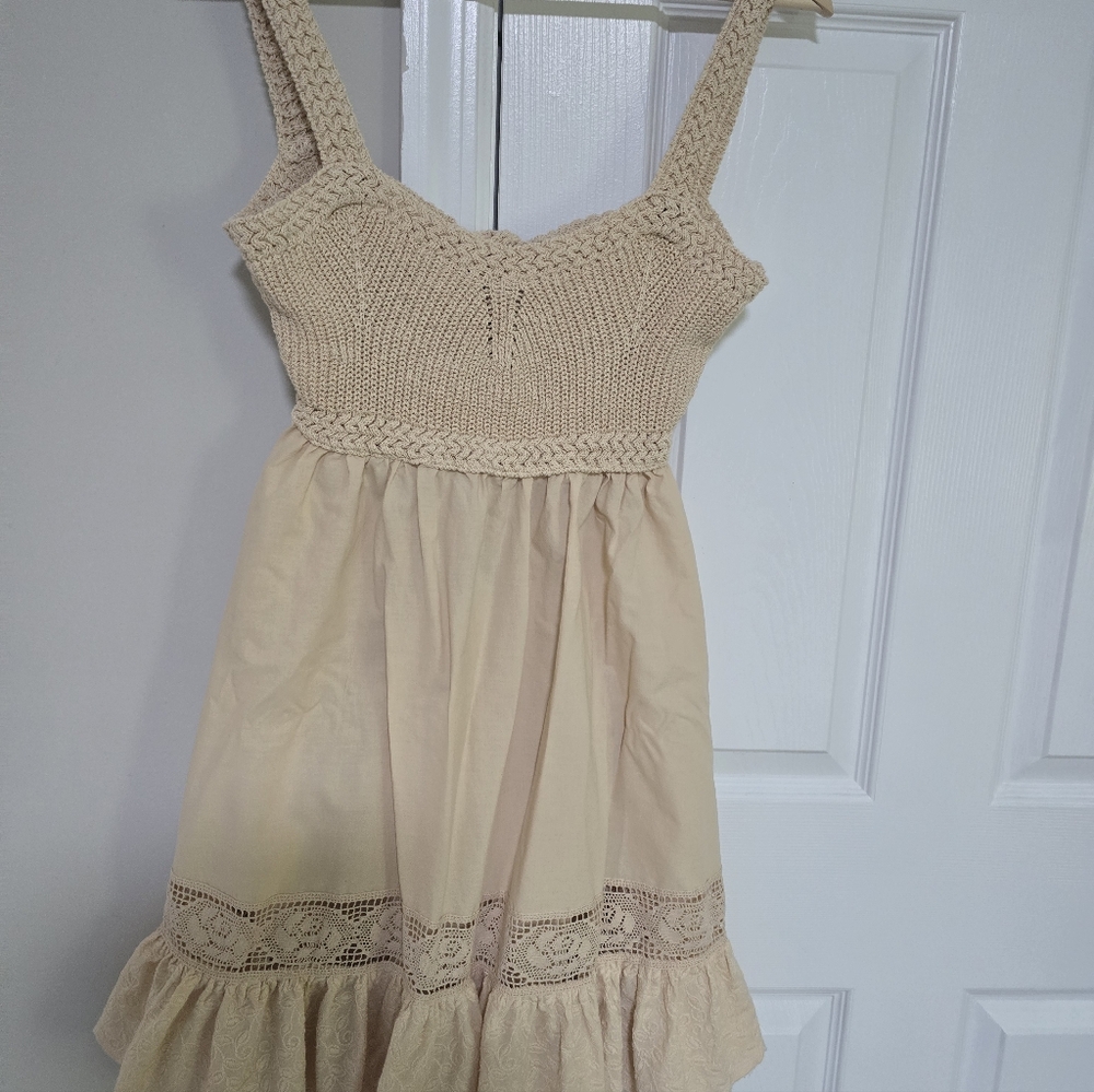 Zara Beige High Low Dress with Lace Detail - Picture 7 of 9